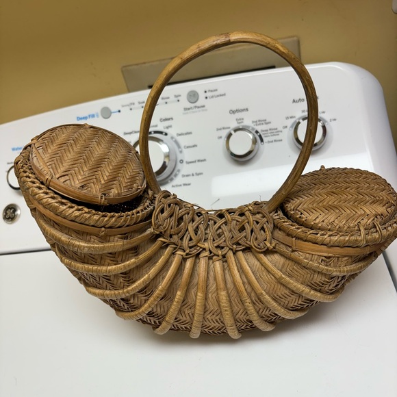 Other - Elegant‎ Woven Basket Bag
